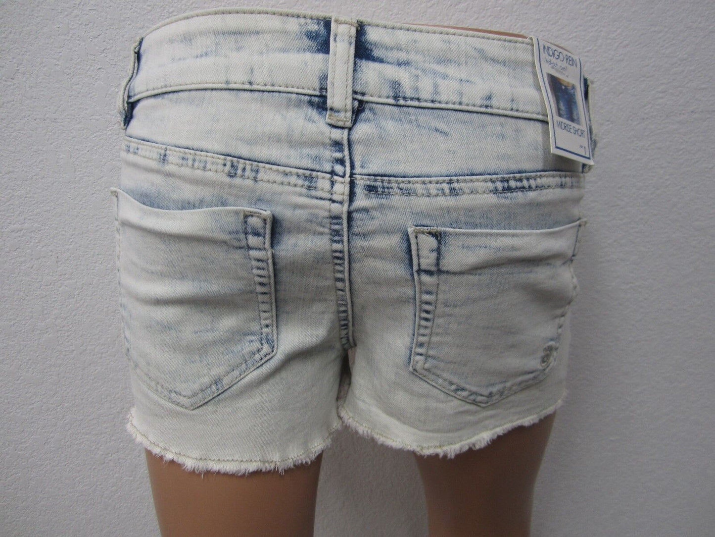 NWT Indigo Rein Women's Size 1  Shorts Washed Blue Fringe Distressed Mid Rise