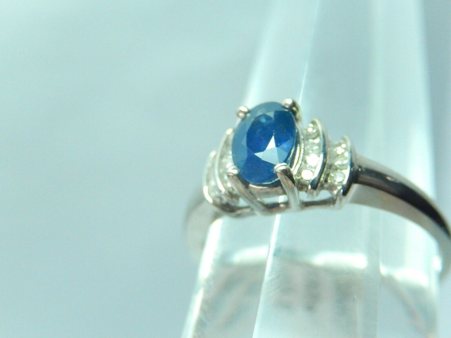 10K White Gold 1/2 ct Natural Blue Sapphire & 1/6 ct Diamond Ring Sz 7.25