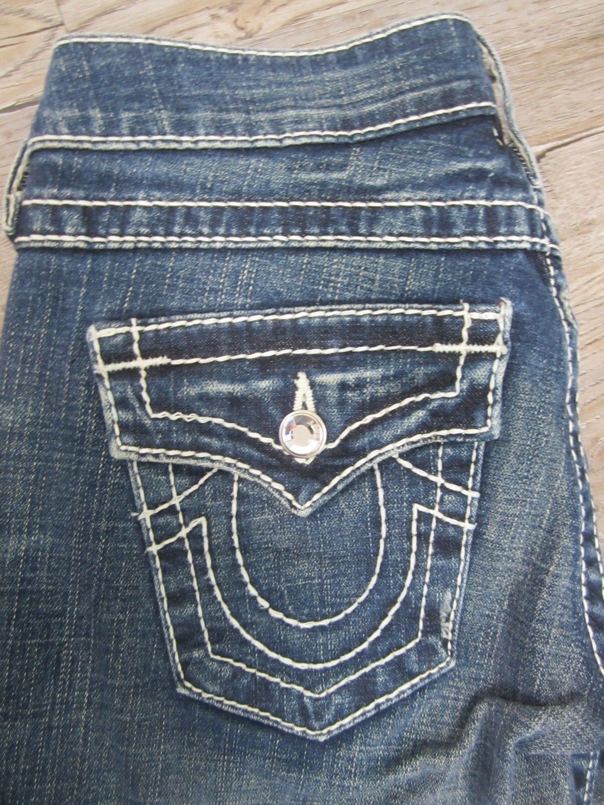 AUTHENTIC NWOT TRUE RELIGION WOMEN'S Capri JEANS Disco Sophie Big T SWAROVSKI