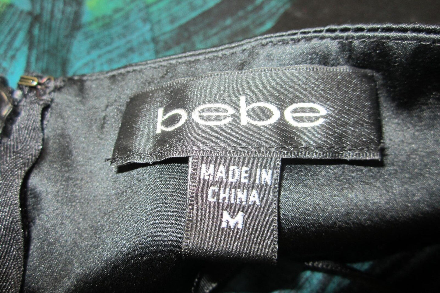 VERY NICE BEBE Silk Strapless Back Tie Mini Cocktail Dress Party  SZ M