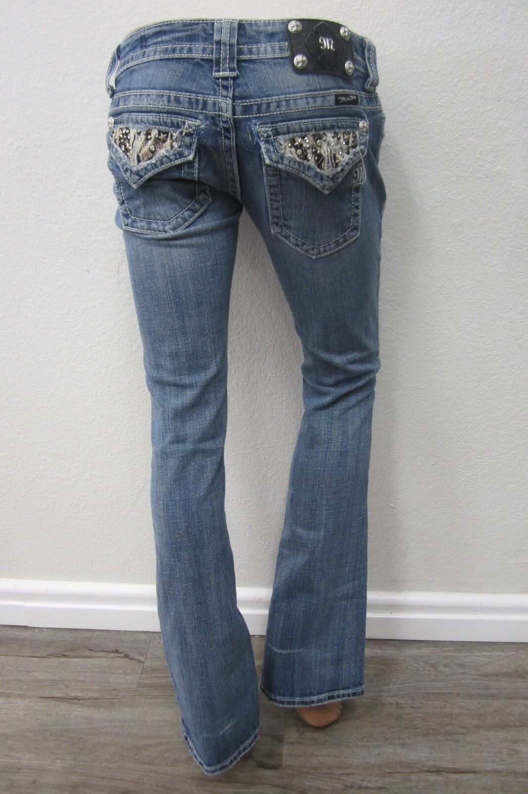 *MINT* Womens Miss Me JW5188B Animal print Studs Boot Cut Jeans Sz W27 x L32.5