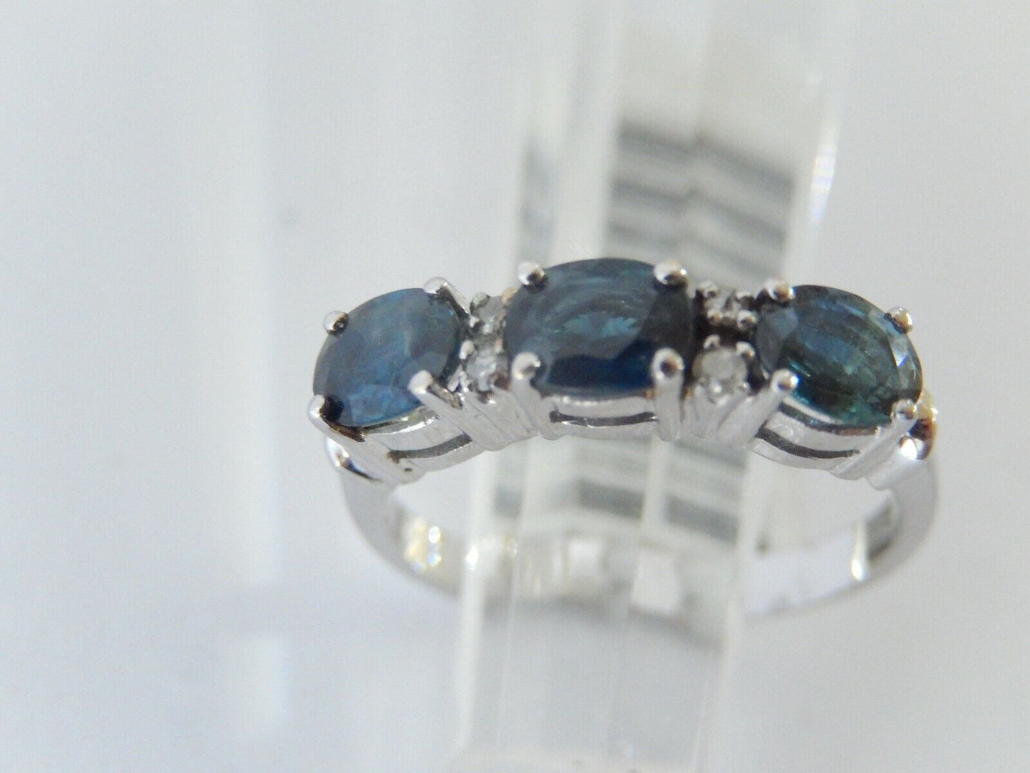 14K White Gold 3 Stone Natural Sapphire Oval & Diamond Ring Size 6.25
