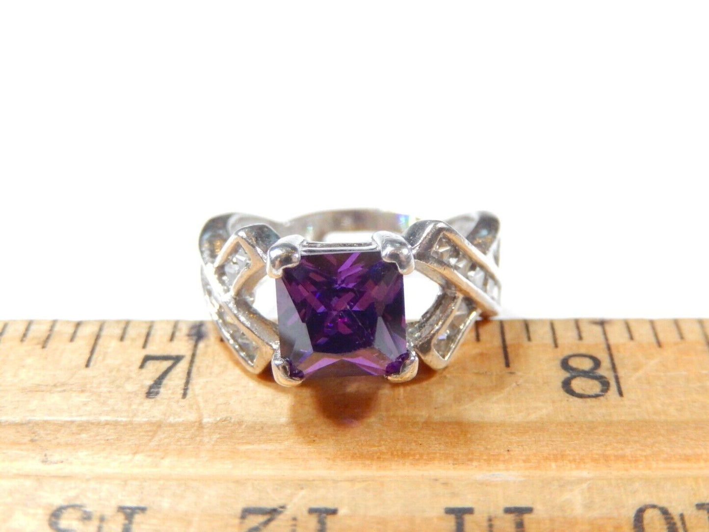 *VINTAGE* Sterling Silver 2.00 CT Princess Cut Amethyst and CZ Accent Ring Sz 5