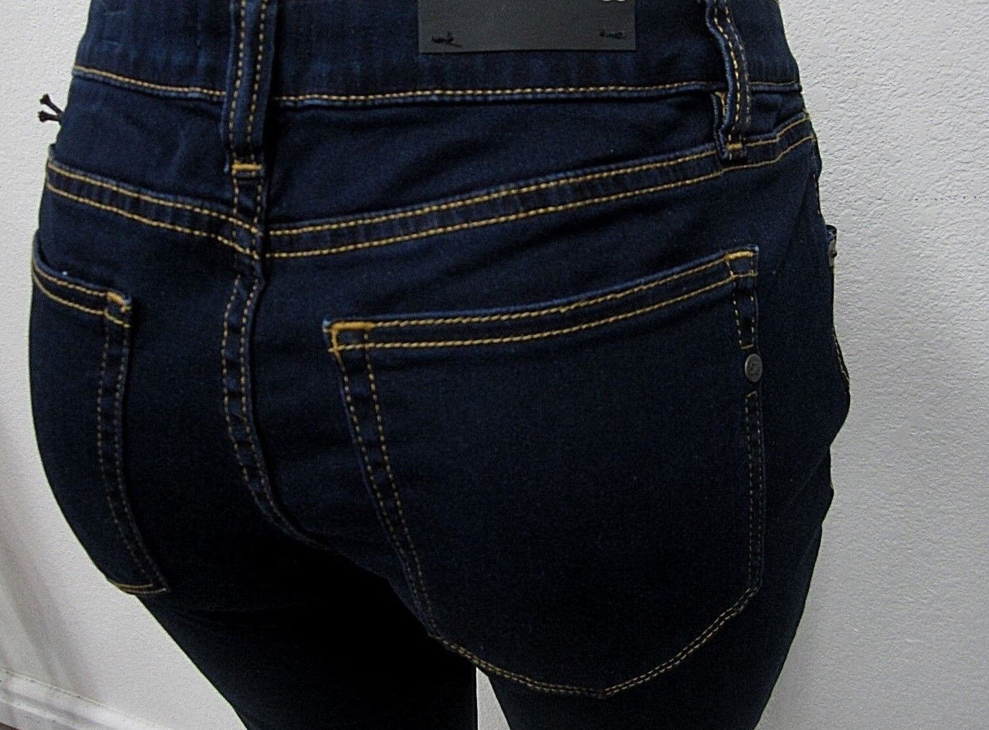 NWT Miss Me - Womens Mid-Rise Super Skinny Dark Blue Jeans M1001G35 Size 28 X 27