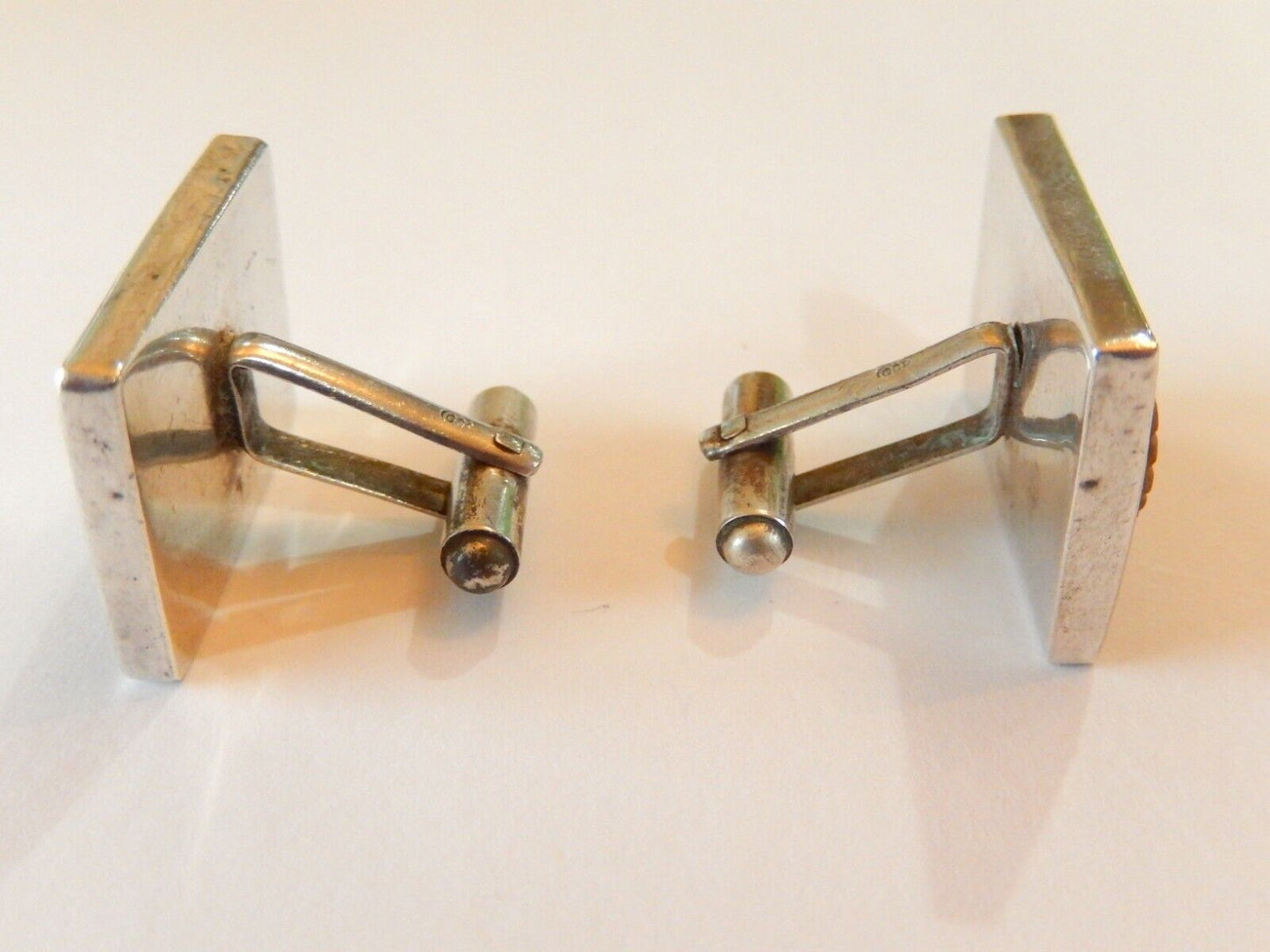 *VINTAGE*   Sterling Silver Mother of Pearl Roman Soldier Cufflinks