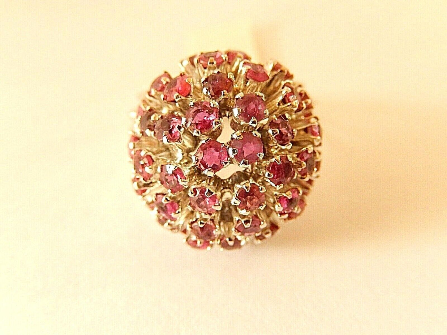 *VINTAGE*  LADIES 14KT WHITE GOLD LARGE RUBY CLUSTER STATEMENT RING SIZE 8