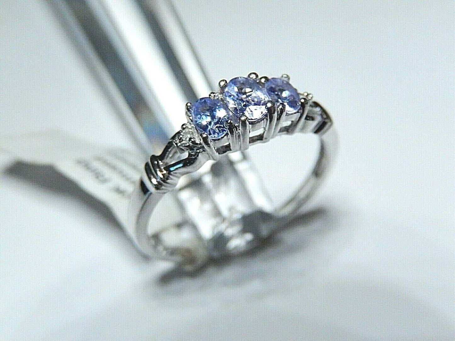 *NWT* 10k White Gold Three Stone Tanzanite And Diamond Ring Size 7.5