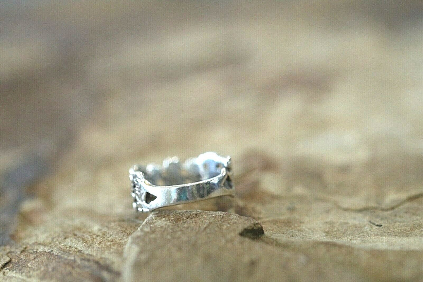 *VINTAGE* Sterling Silver 925 Children Playing Band Ring Size 9.5