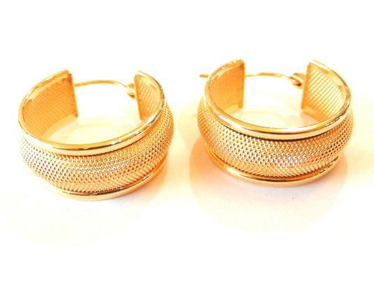 *VINTAGE* 14K Yellow Gold Decorative Design 9mm Wide Hoop Earrings 7/8" Diam.