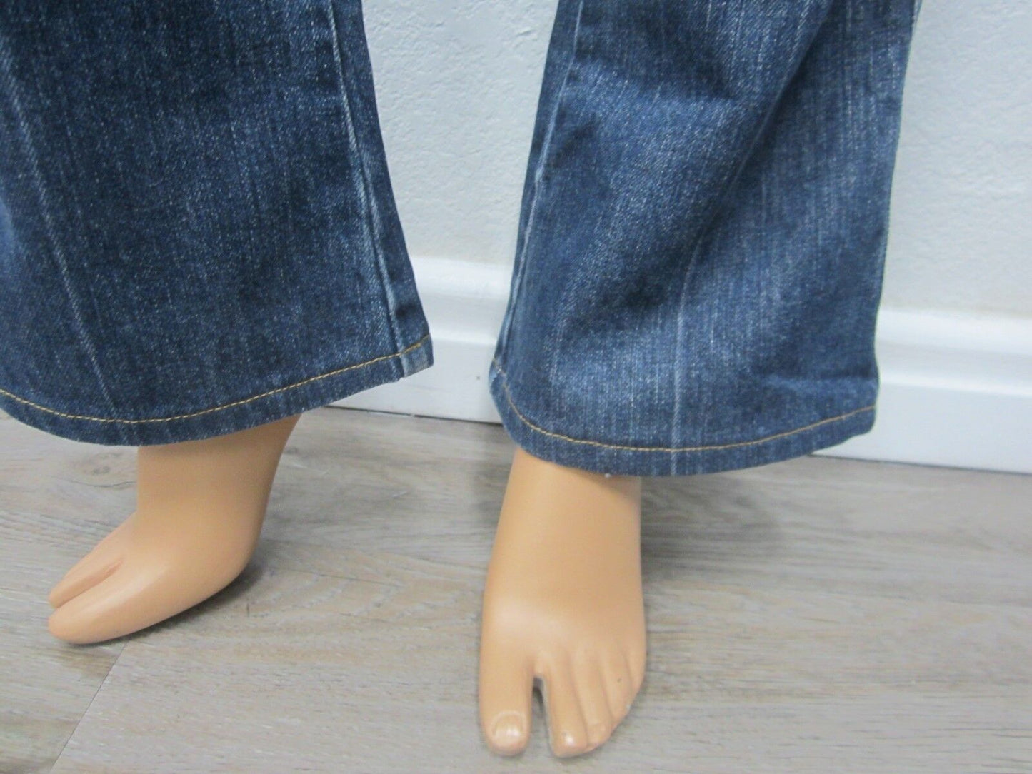 NICE 7 For All Mankind Boot Cut Jeans Womens Distressed Size W28 x L30