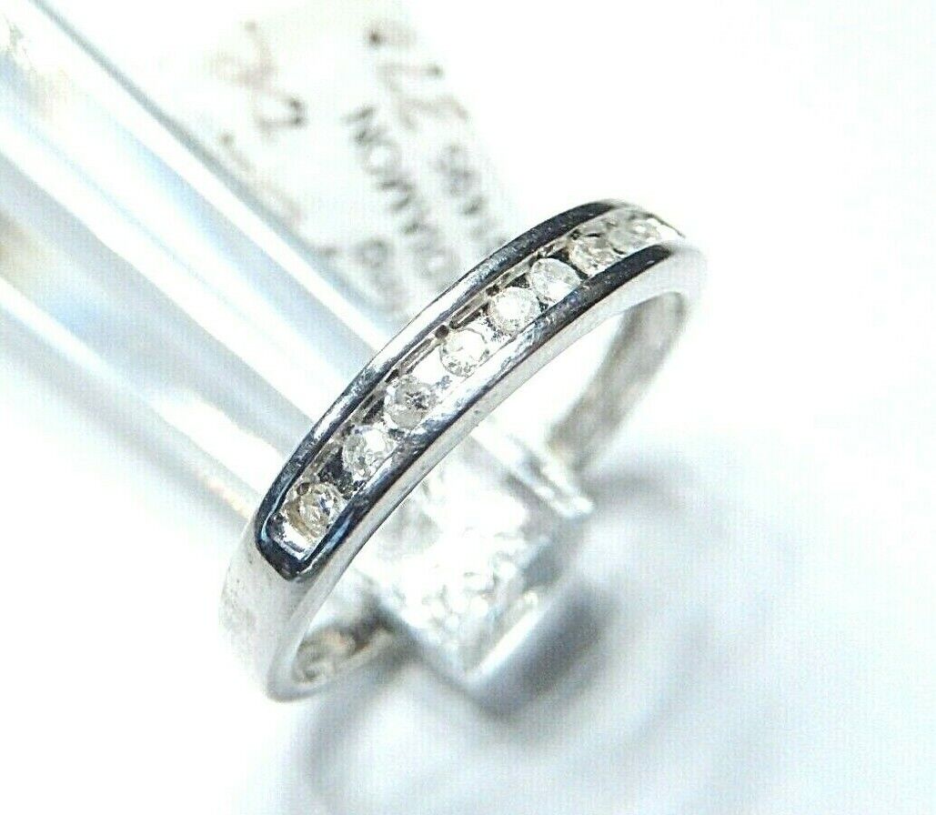 *NWT* 10K White Gold 10 Diamond Wedding / Anniversary Band Ring Size 7.25