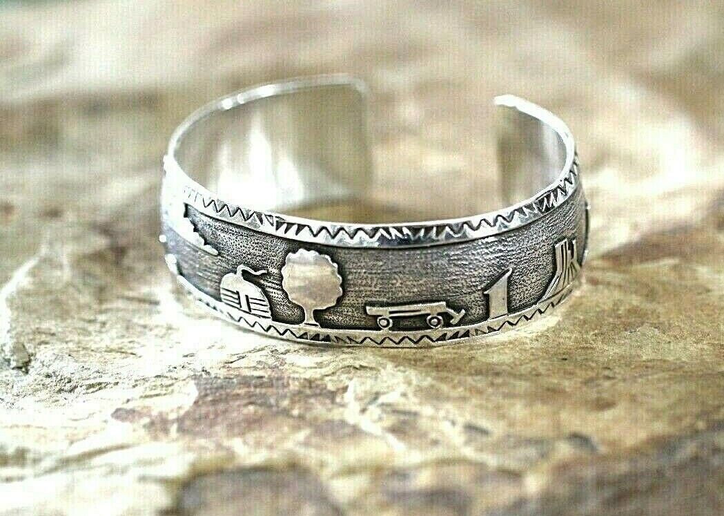 *VINTAGE*  UNISEX Sterling Silver 925  Story Telling Cuff Bracelet