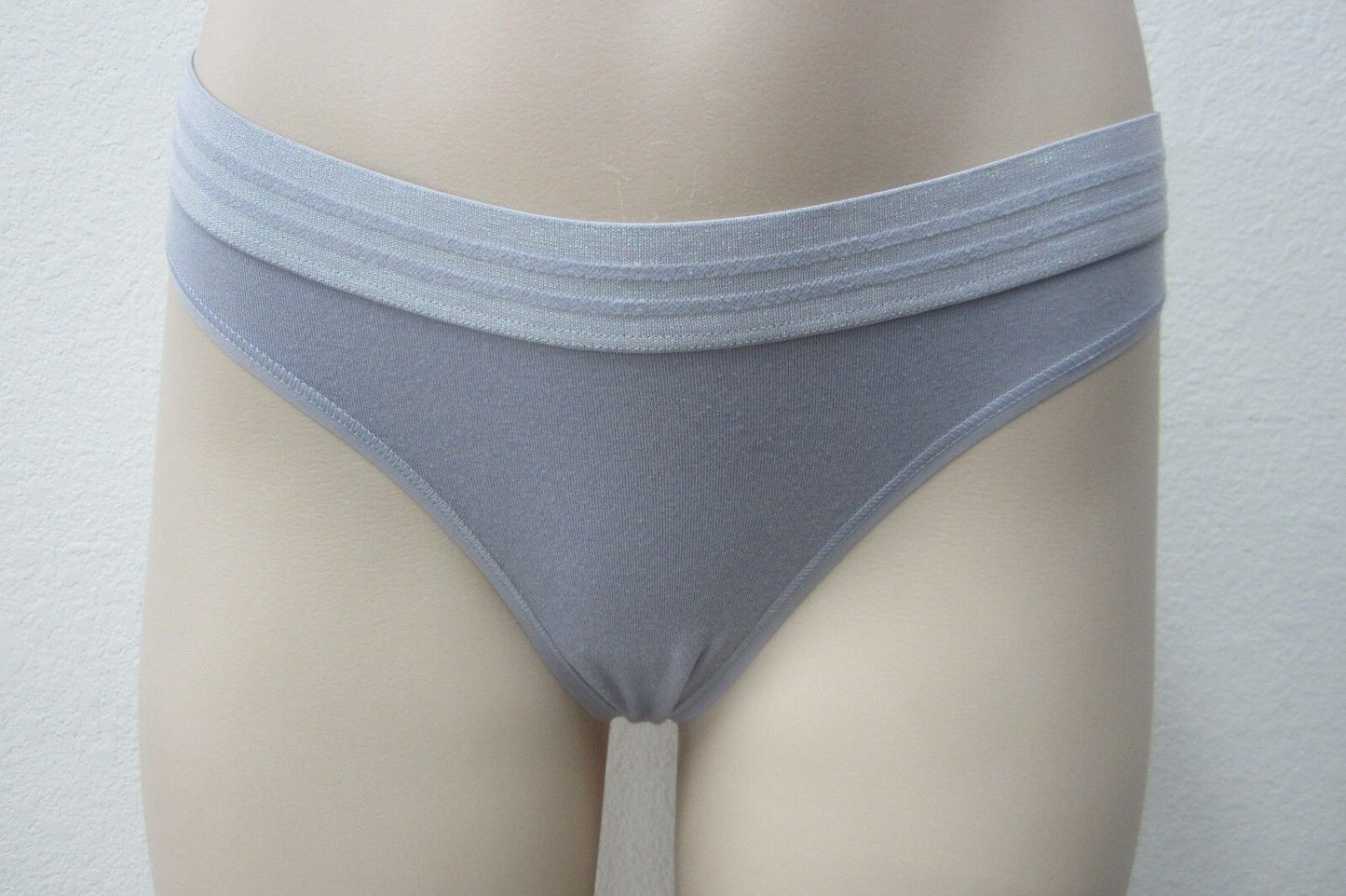 *NWT* VICTORIA'S  SECRET CUTE VERY SEXY STRING THONG PANTIES