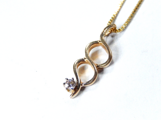 *VINTAGE*  14K Yellow Gold Natural Diamond Free Form Pendant w/18"chain