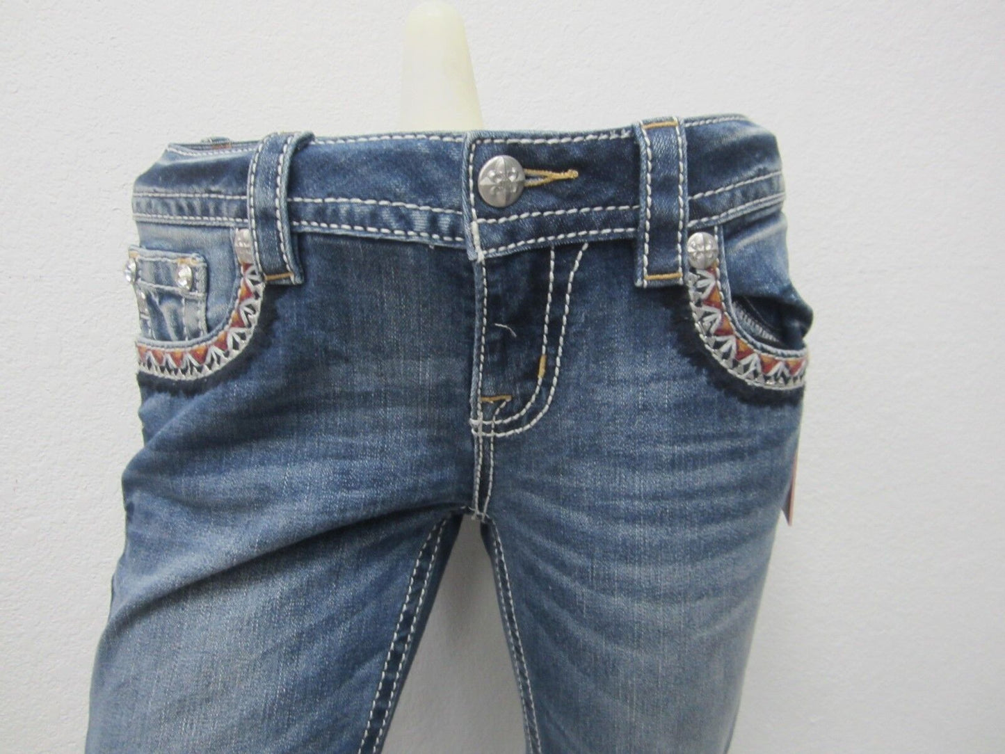 *NWT*MISS ME Women's BOOT CUT Jeans JP7697B4  Med Blue  Size W27 X L34 Very Cute