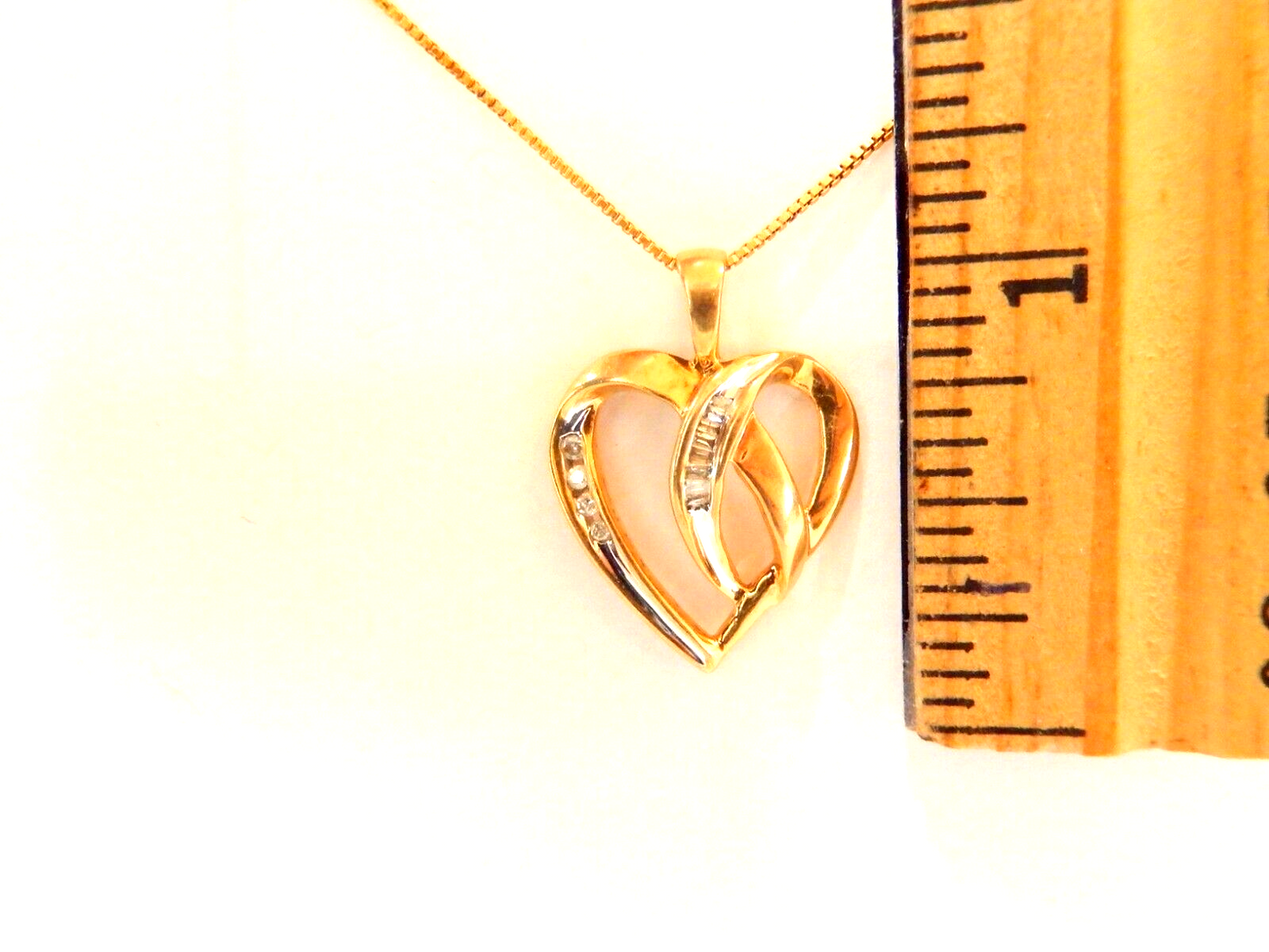 10k Yellow Gold Heart With Natural Diamonds Pendant w/ 18" Chain