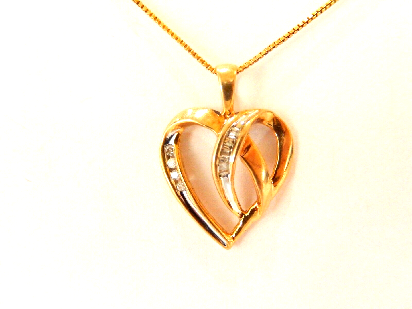 10k Yellow Gold Heart With Natural Diamonds Pendant w/ 18" Chain