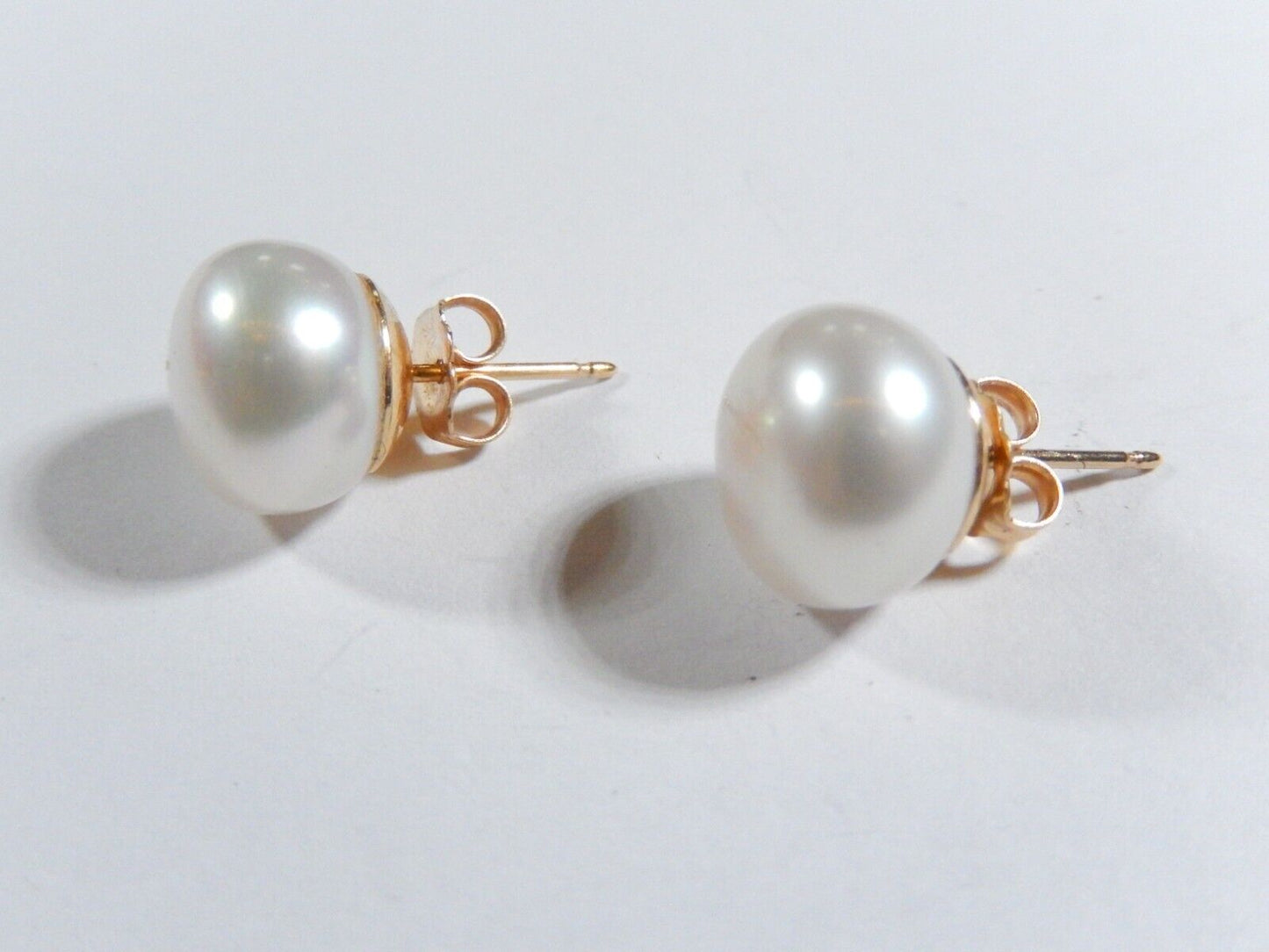 *NEW*  14K Yellow Gold 11mm Button Sea Pearl Round  Stud Earrings