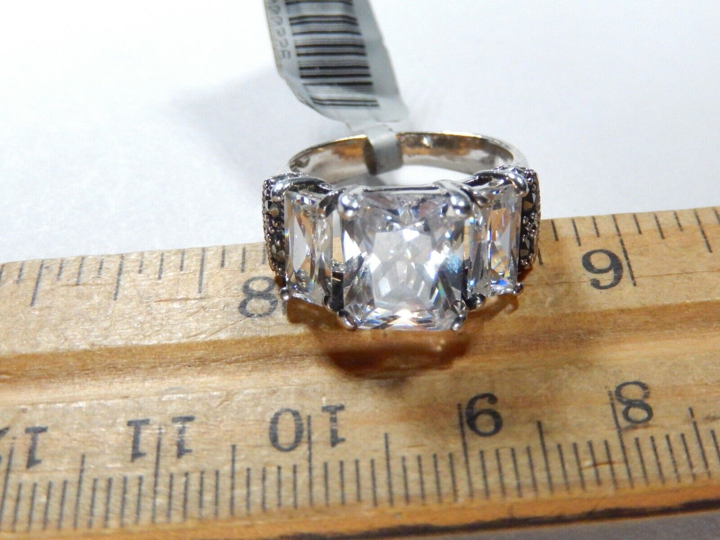 STERLING SILVER 5.00CT EMERALD CUT CZ ARTISIAN BEAD BAND 3 STONE RING Sz 5.75