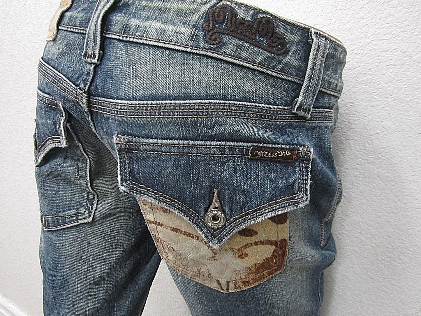 NEAR MINT MISS ME~COWHIDE FLAP POCKET BOOT JEANS JP4530~28 X 33~EUC