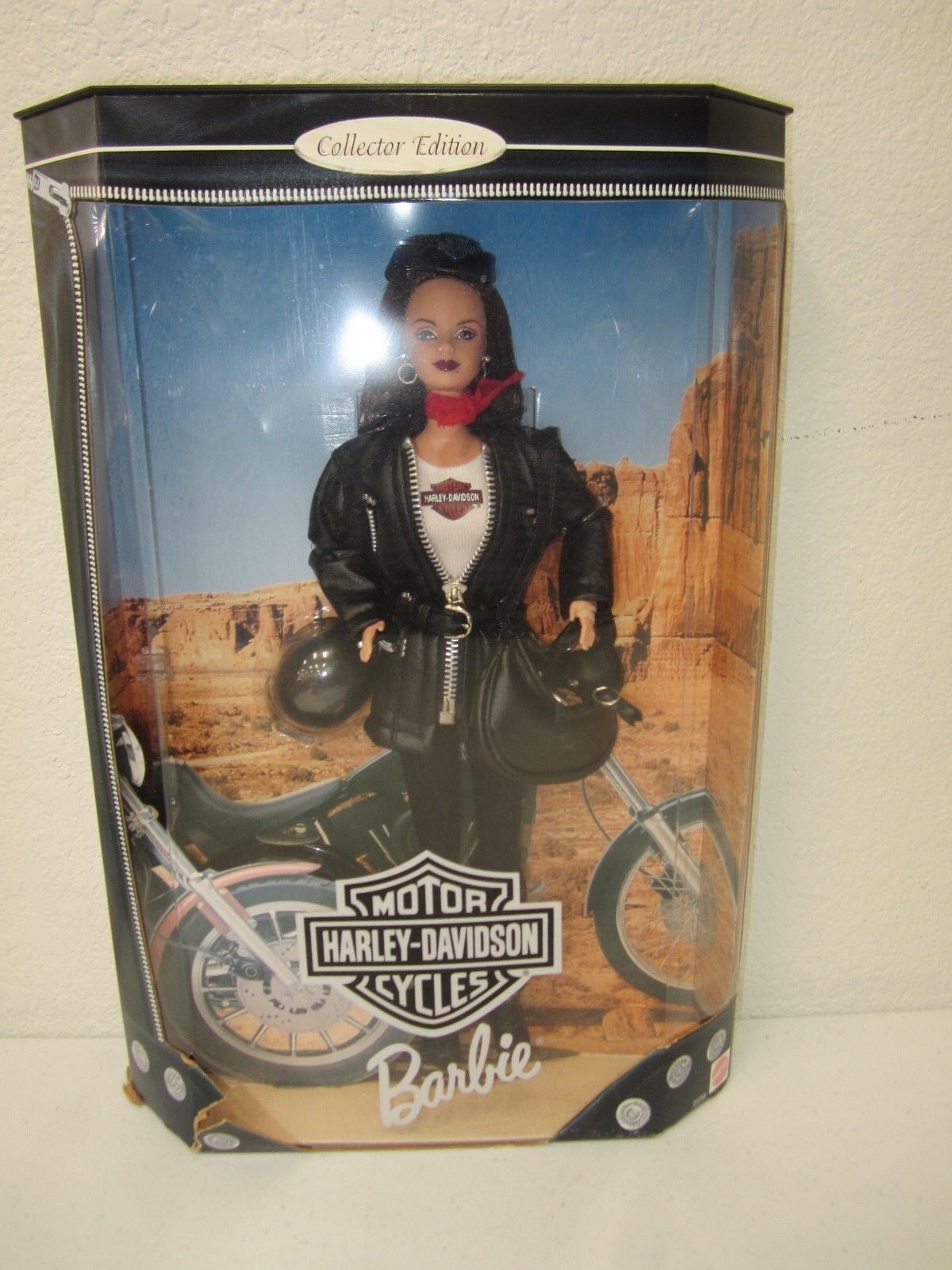 NRFB Harley-Davidson Mattel 22256 Barbie , 1998, HD Part# 99700-00V MINT