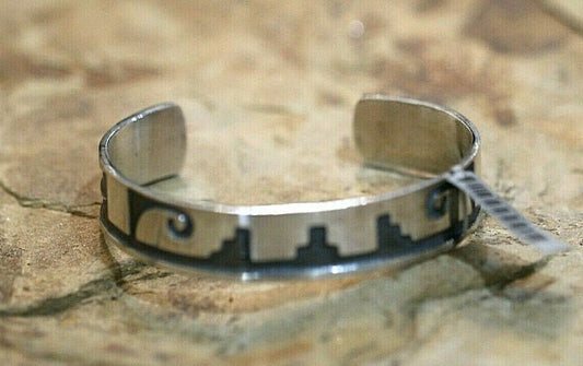 *VINTAGE*  Sterling Silver Native American Handmade Cuff Bracelet