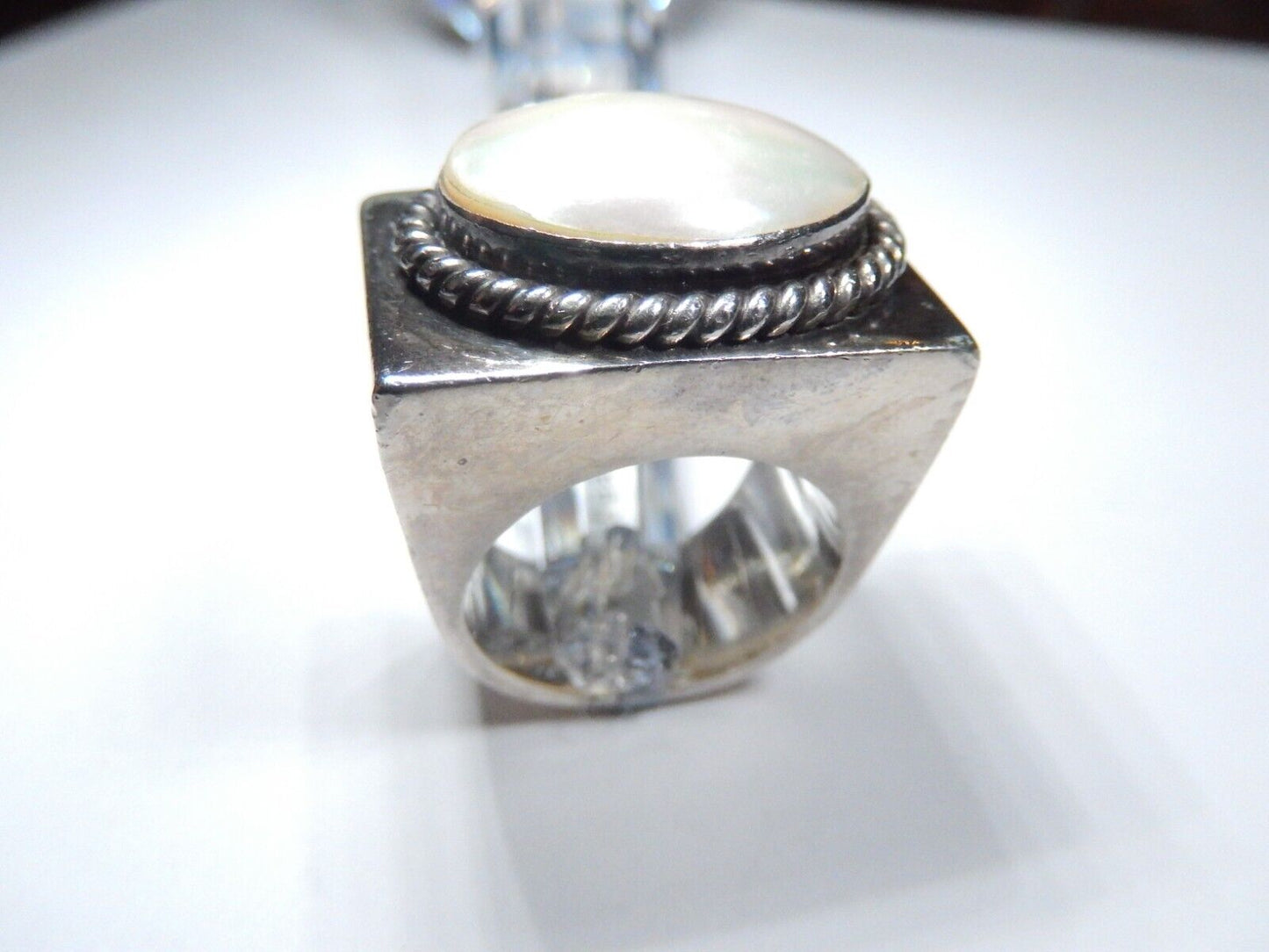 Large Heavy 23.5 gm Natural Mother of Pearl Ring Oval  Sterling Silver Size 8.25
