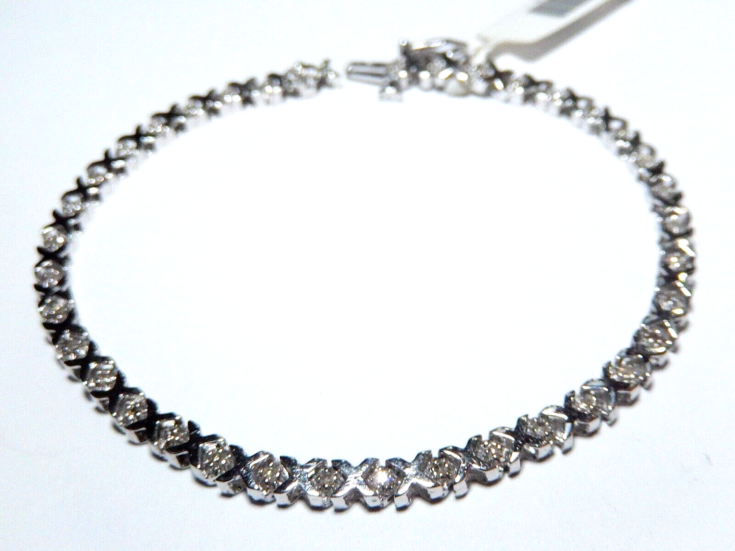 *NWT*  10k White Gold 1/4 CT Diamond X Link 4mm Thick Bracelet 7.75"