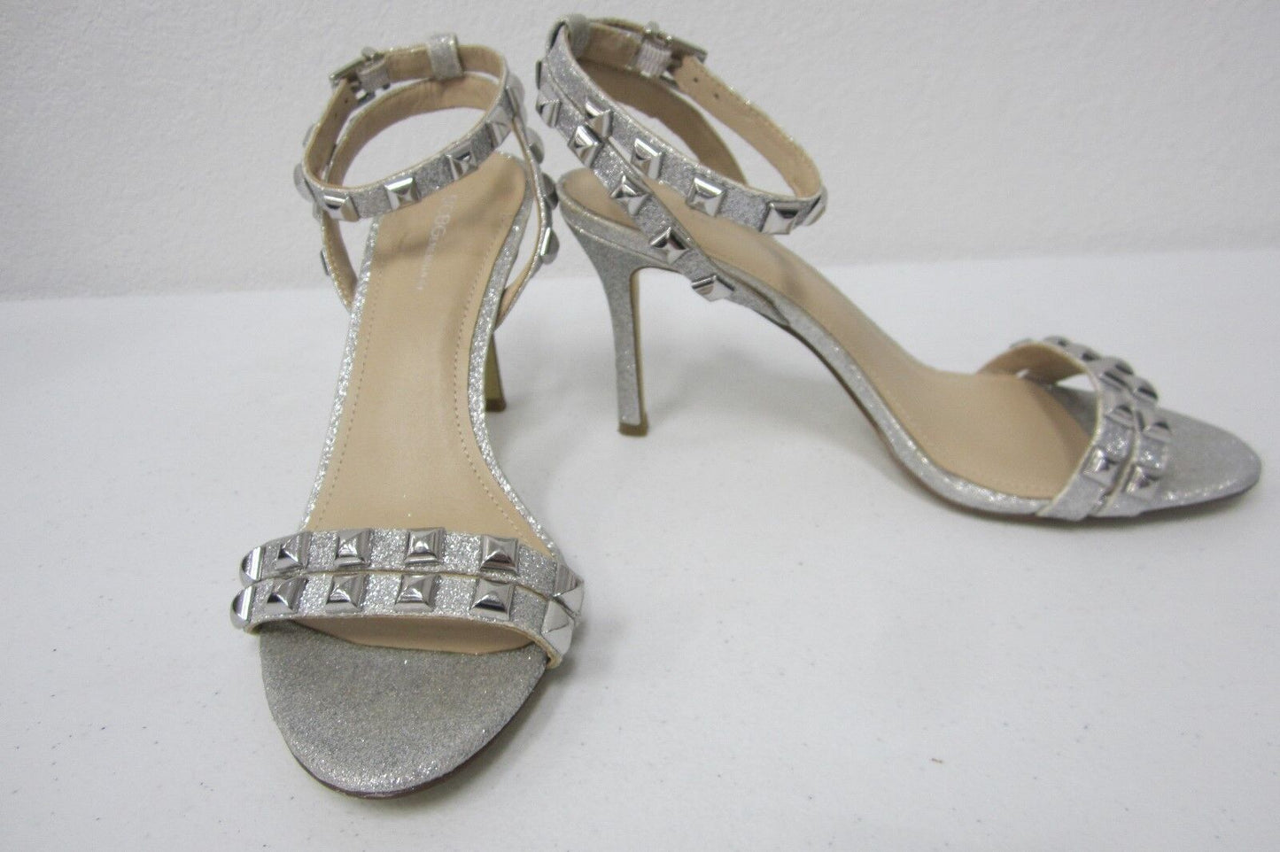 BCBGeneration Dacotah-X Glitter Silver Leather Studded Ankle Strap Heels Size 8M