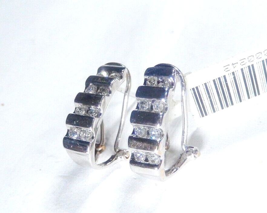 *VINTAGE*  14K White Gold 1/2 CT Natural Diamond Women's Lever Back Earrings