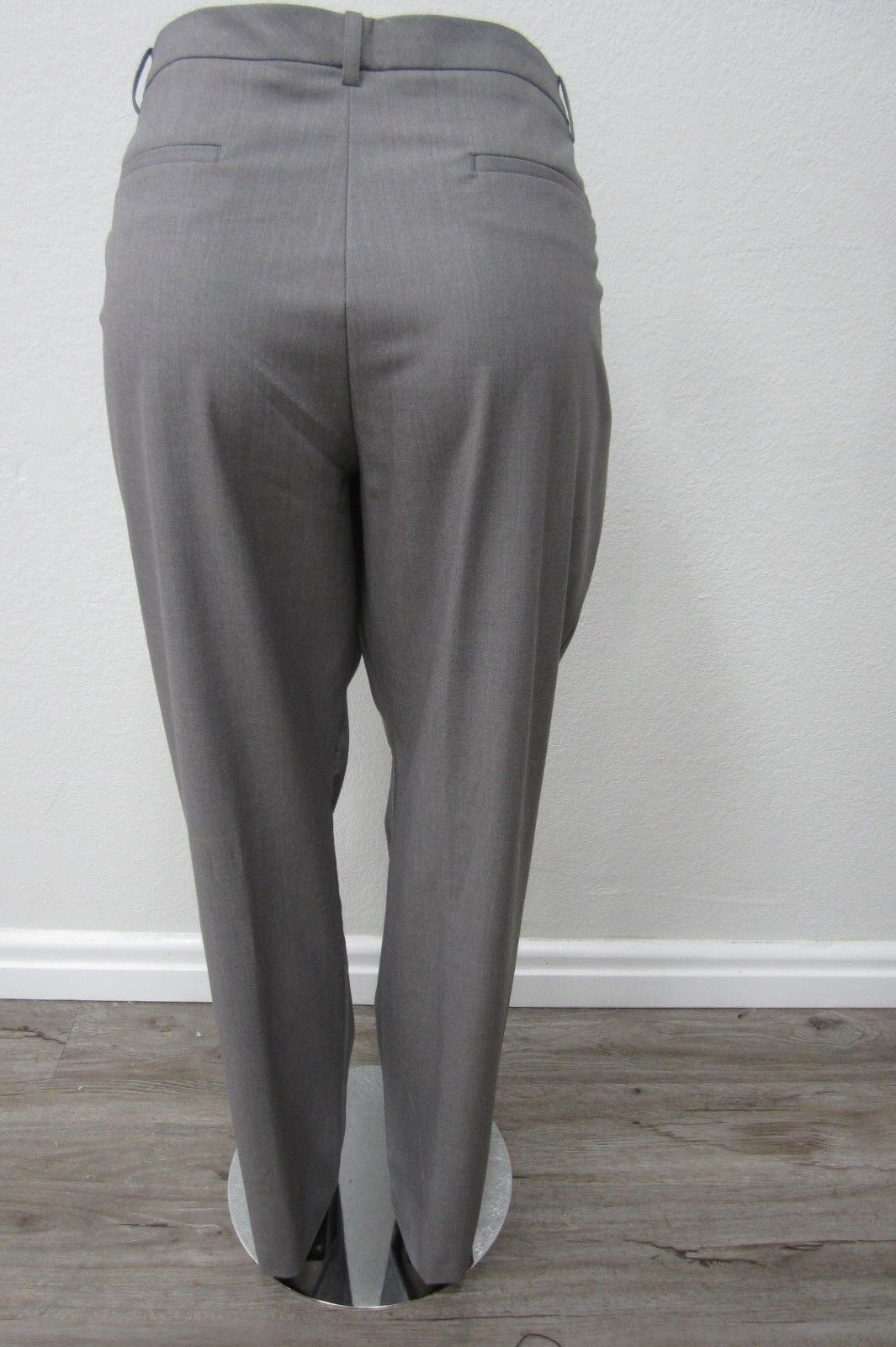 MINT WORTHINGTON DRESS  PANTS  MODERN FIT  STRAIGHT SIZE 18  x  33" LENGTH