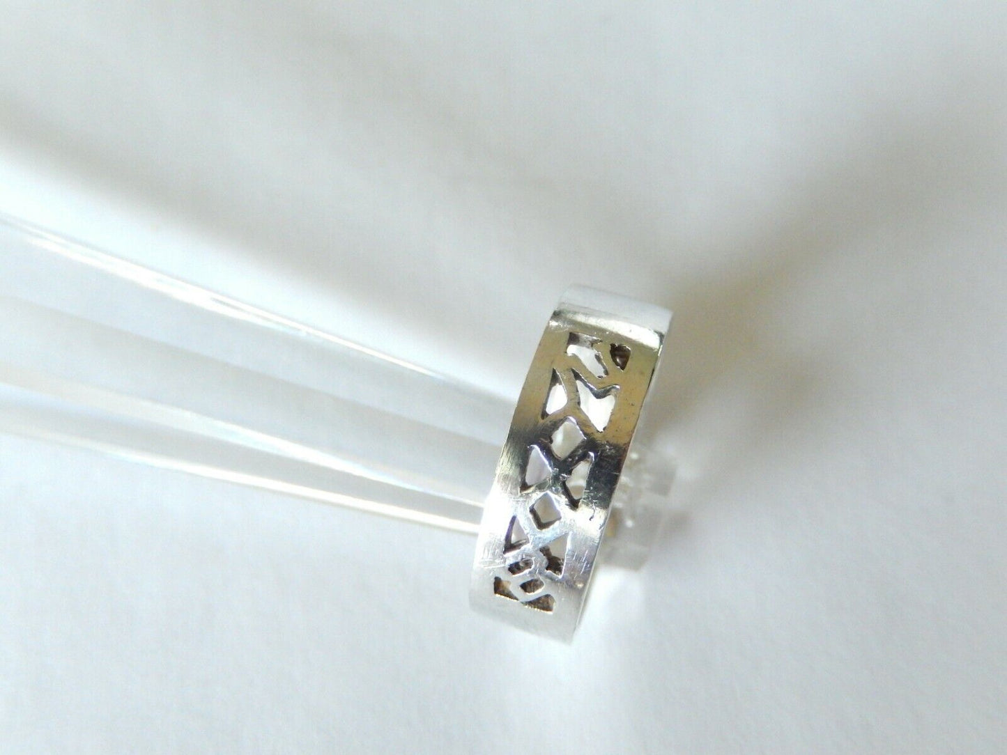 *VINTAGE*  Sterling Silver 6mm Filigree Band Ring Size 8