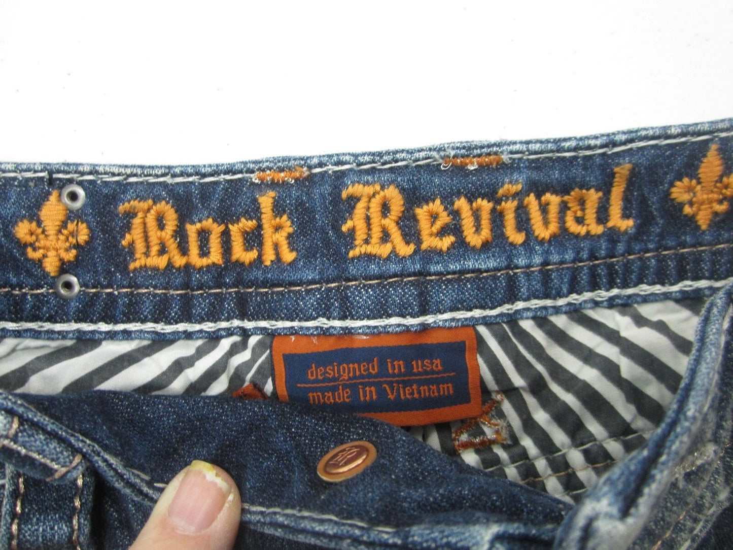NWT NEW ROCK REVIVAL WOMEN'S JEAN DENIM SHORTS KATELL SIZE 28 x 6