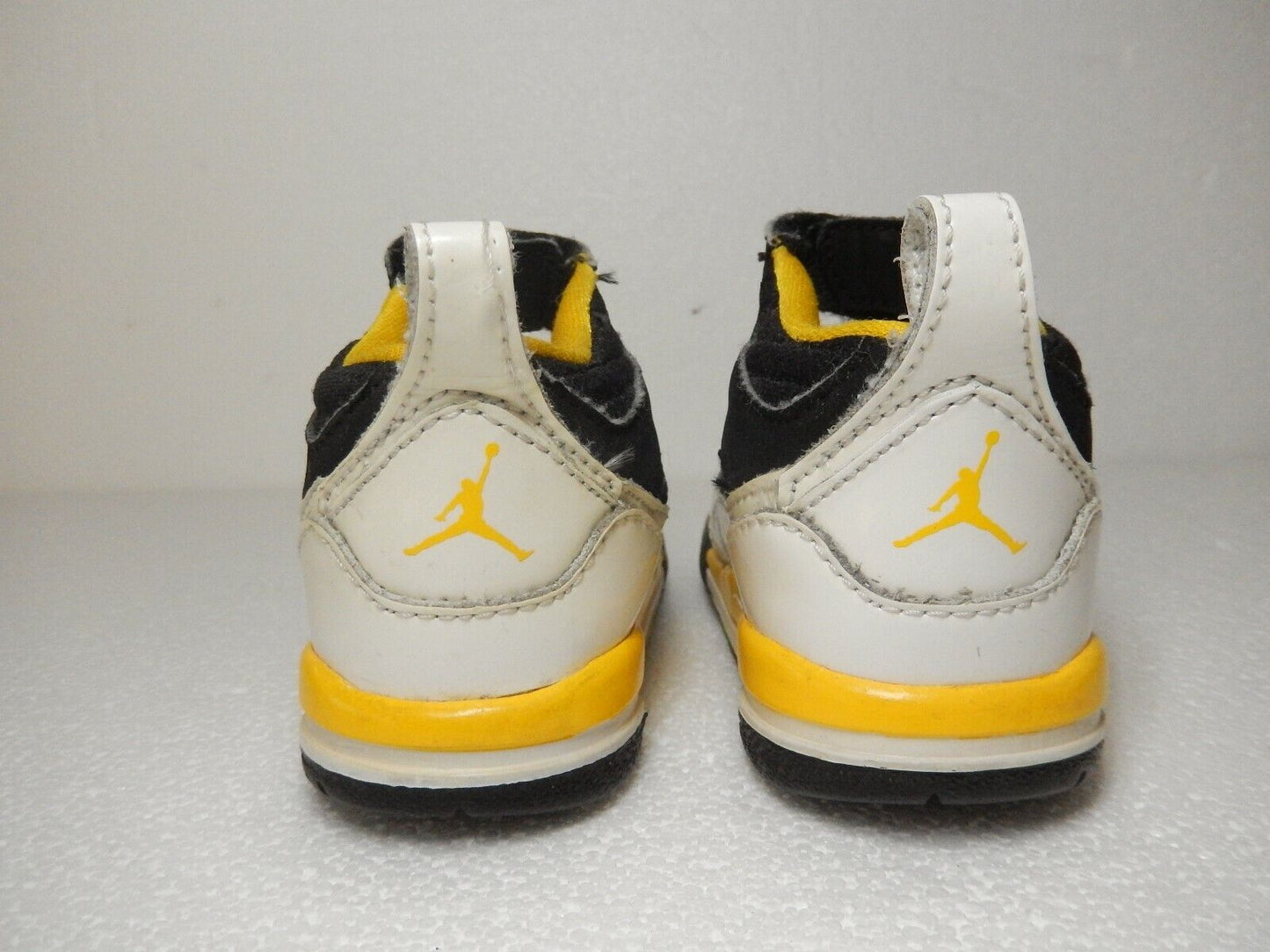 *NEW*  Jordan Kids Shoes Size 4C   FREE SHIPPING