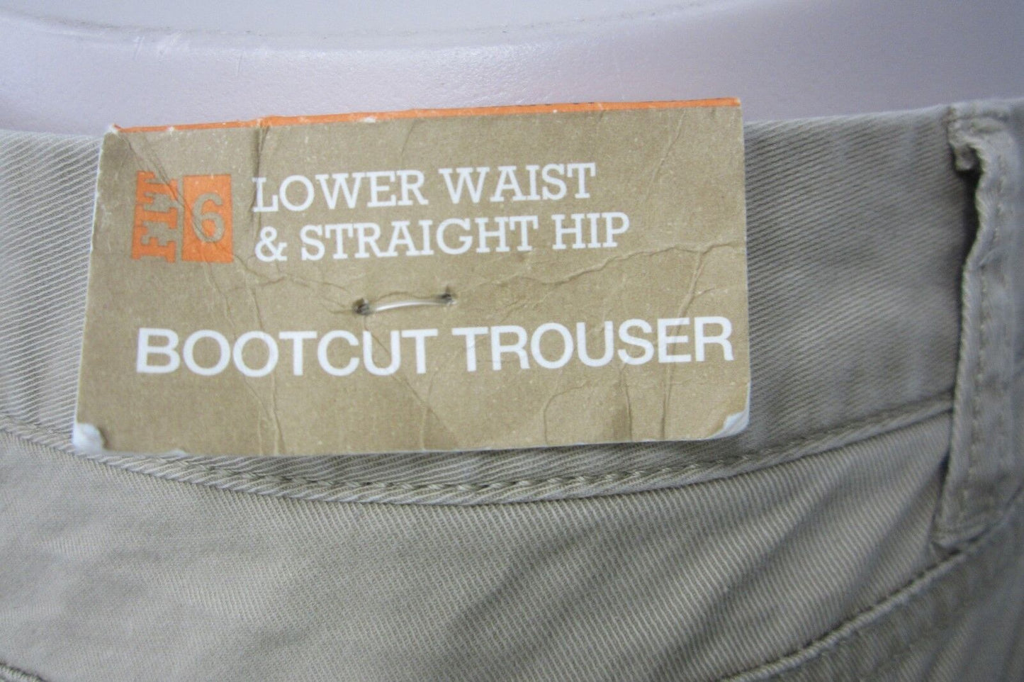 *NWT*  Women's Mossimo Supply Co. Low Rise  Boot Cut Trouser Jeans Size 11 x 32L