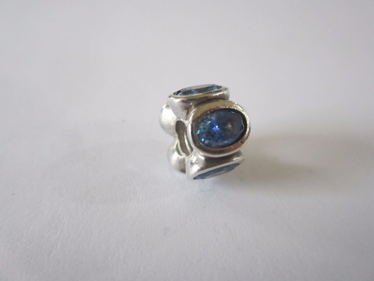 GENUINE PANDORA CHARM -5  OVAL BLUE CZ -RETIRED