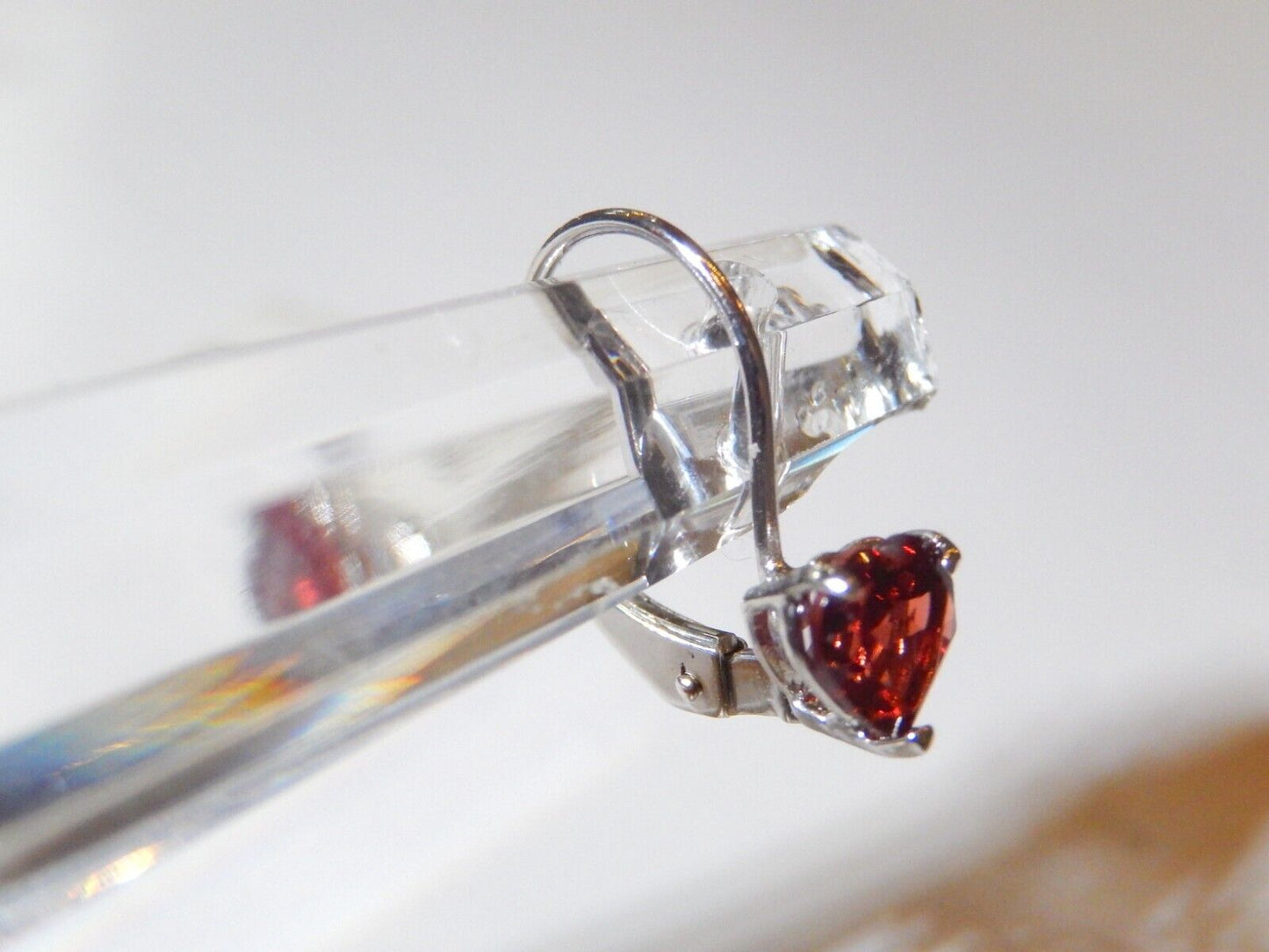 *NEW* 10k White Gold 5mm Heart Genuine Garnet Lever-back Earrings