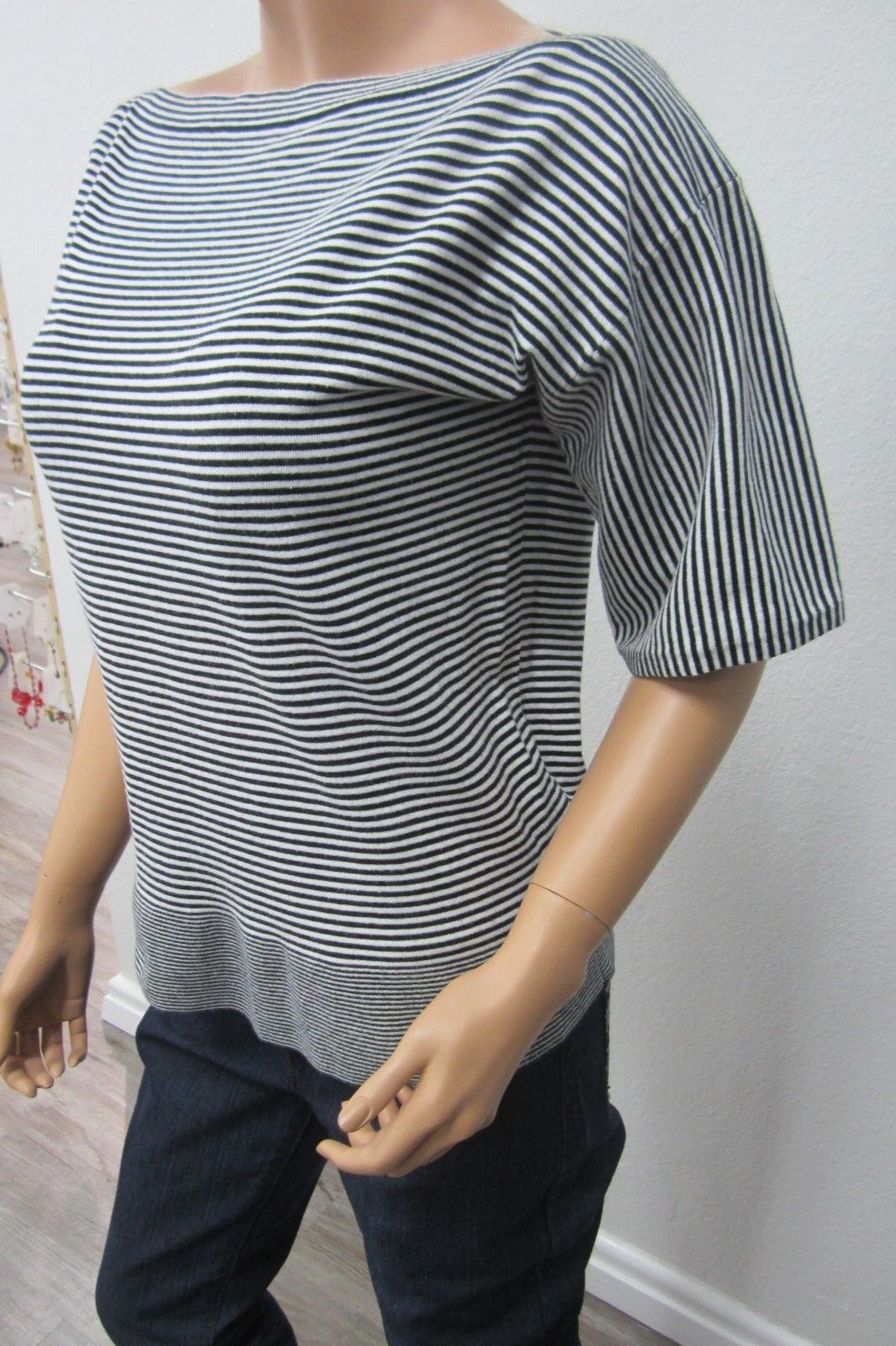 NICE - TALBOTS Elegant Black/White Stripe Stretch KNIT Short Sleeve TOP Size Med