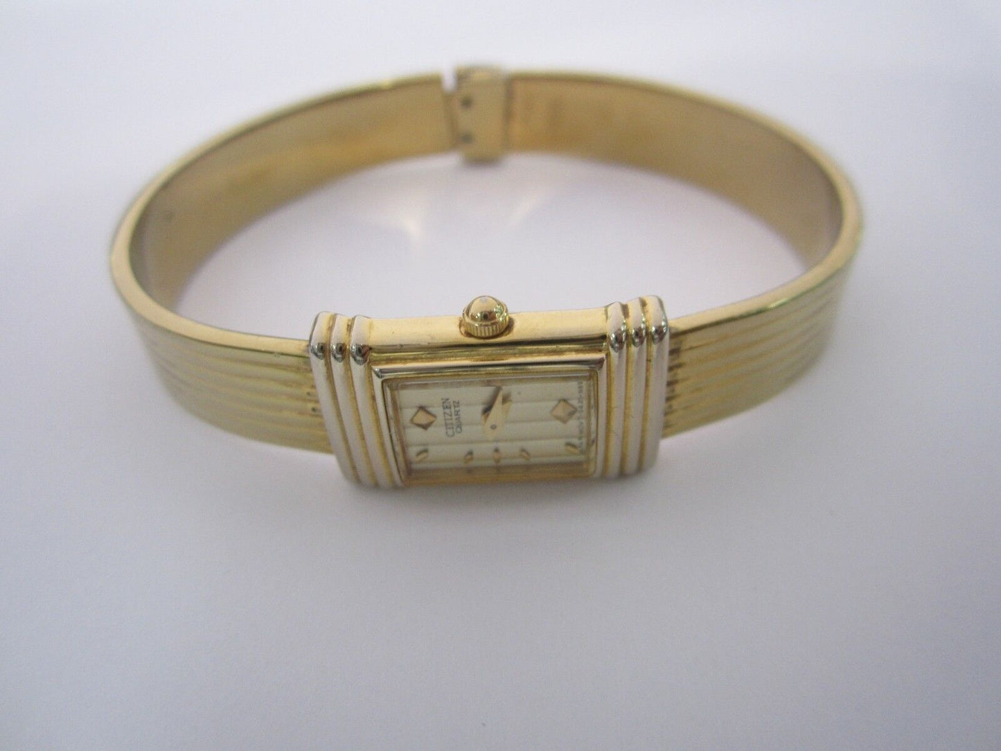 Citizen Japan Gold Tone Ladies Watch 5421-S65688  Size 6.75"