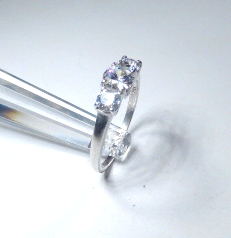 *VINTAGE*  1.5CT Round Cut Cubic Zirconia Three Stone  Ring 925 Silver Size 10