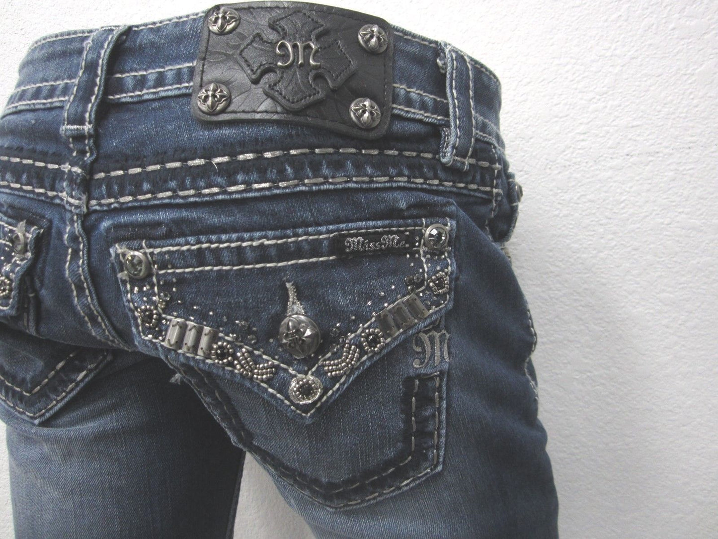 NWOT MISS ME JP5997S Super Cute Embellished FLAP SKINNY JEANS Size 26 x 31