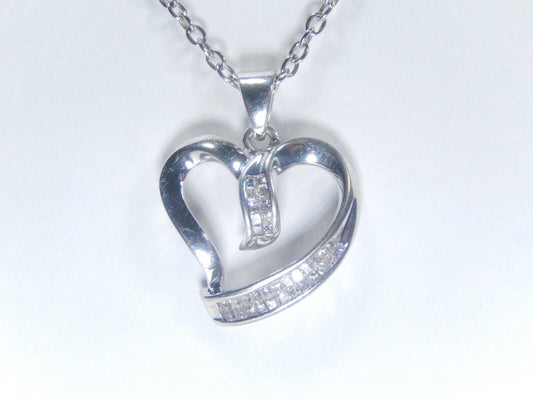 10K White Gold Princess Cut 1/2CT Natural Diamond Heart Pendant w/18"chain