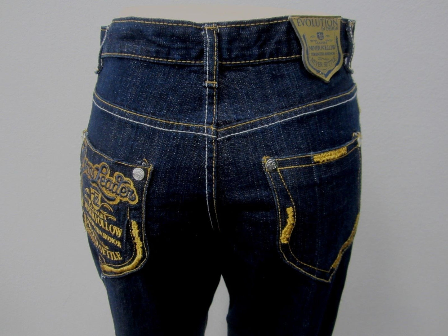NWOT Evolution In Design Women's Dark Denim  Blue Jeans Size 20  x  28L