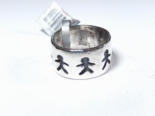 *VINTAGE* SOUTHWEST Sterling Silver Children Playing 10mm Wide Band Ring Sz 5.75