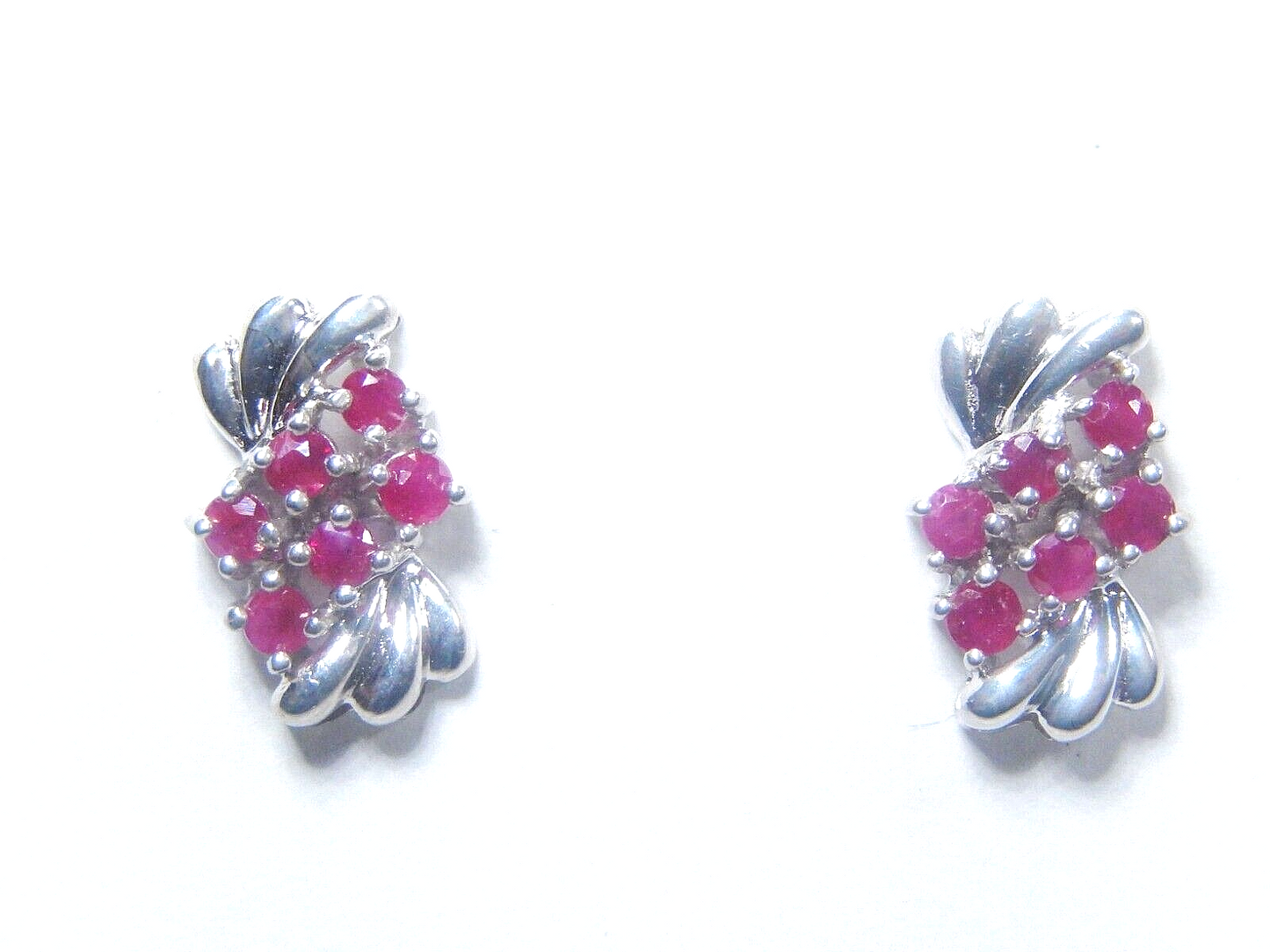 *VINTAGE*  14k White Gold Natural Ruby Floral Post Earrings 12 mm x 8 mm