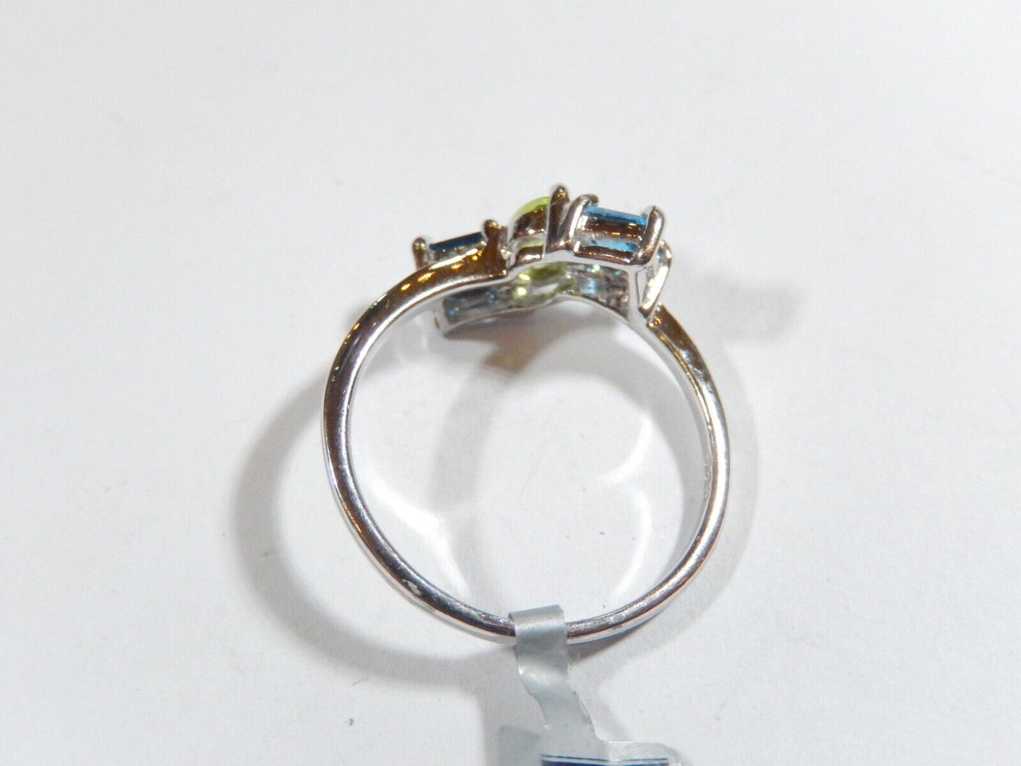 *VINTAGE*   Sterling Silver London Blue Topaz & Peridot Three Stone Ring Sz 8