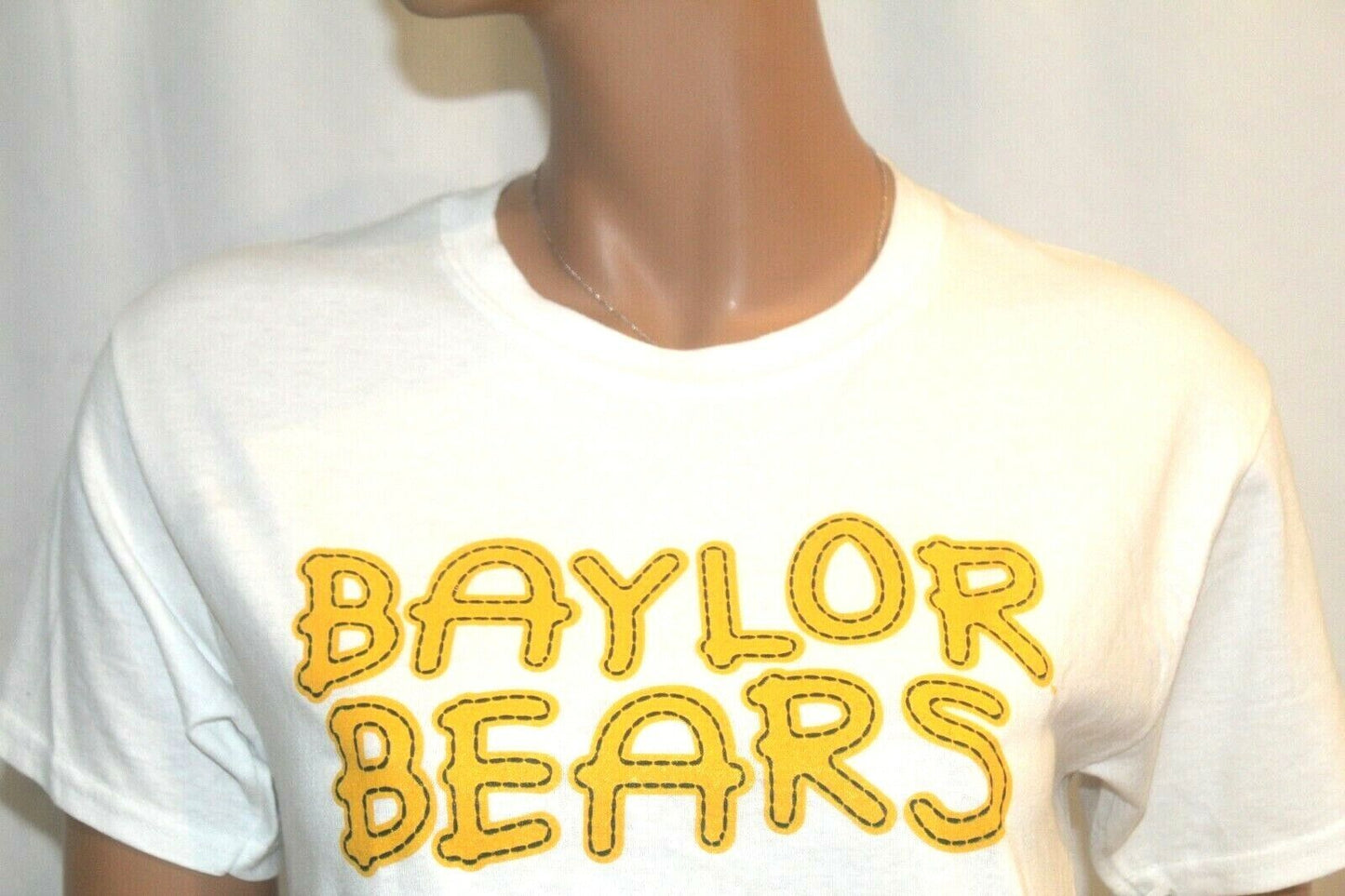 *NWT*  Gildan Heavy Cotton Baylor Bears White with Yellow GraphicT-Shirt Size M