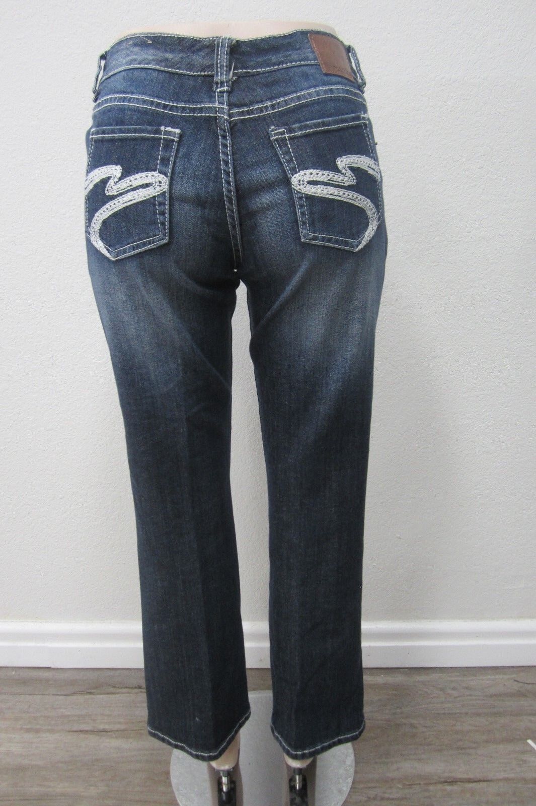 MAURICES Dark Denim Jeans w/ Fade and Embroidered Pockets Bootcut Size 5/6 L29