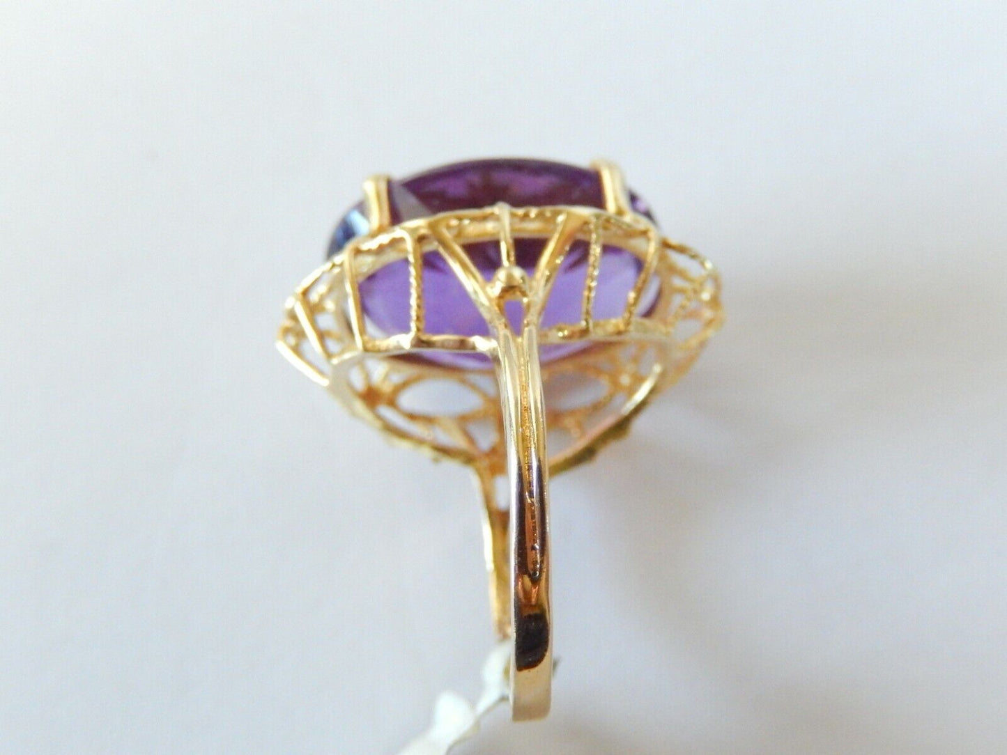 *VINTAGE*  14k Yellow Gold Vibrant Purple 16CT Oval Amethyst Filigree Ring Sz 7