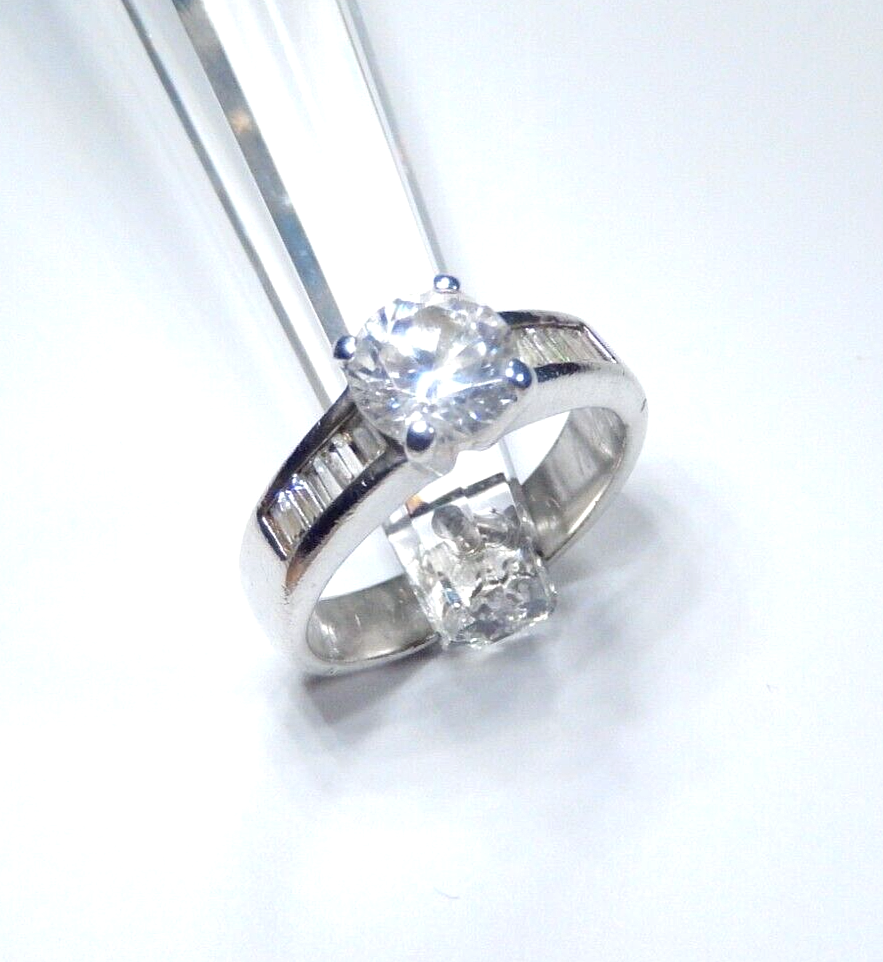 *VINTAGE* 1965  Engraved Inside Sterling Silver  CZ Wedding Band Ring Sz 9.5